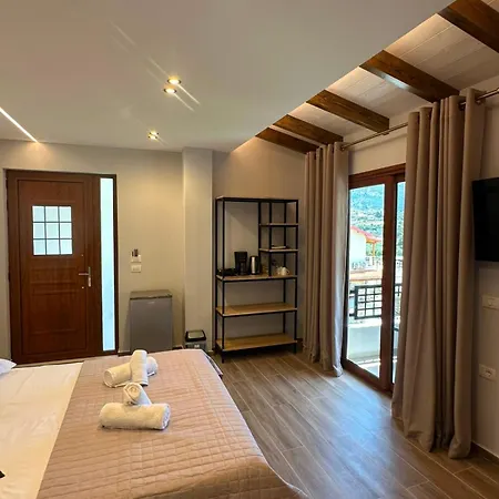 Androniki Apartamento *