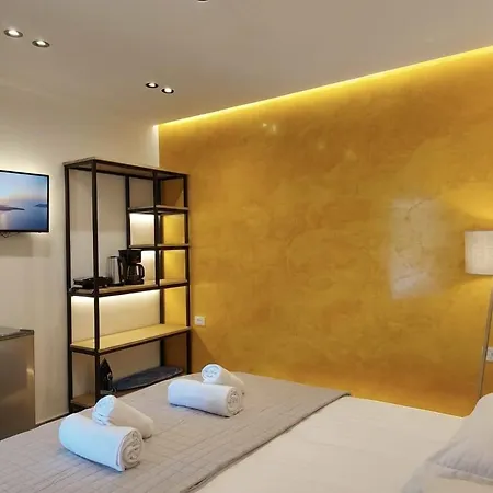 Apartment Androniki Himare
